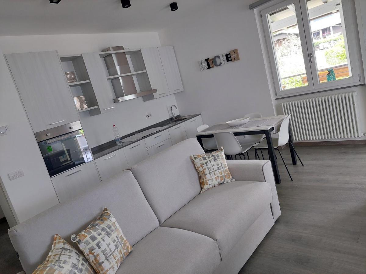 Casa Vacanze Perla Del Lago Domaso Exteriér fotografie